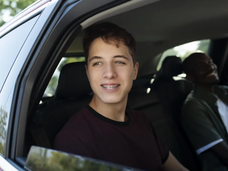 close-up-smiley-men-car.jpg