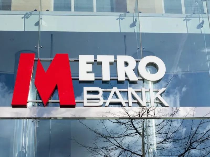 metro-bank-1608665697JpamX
