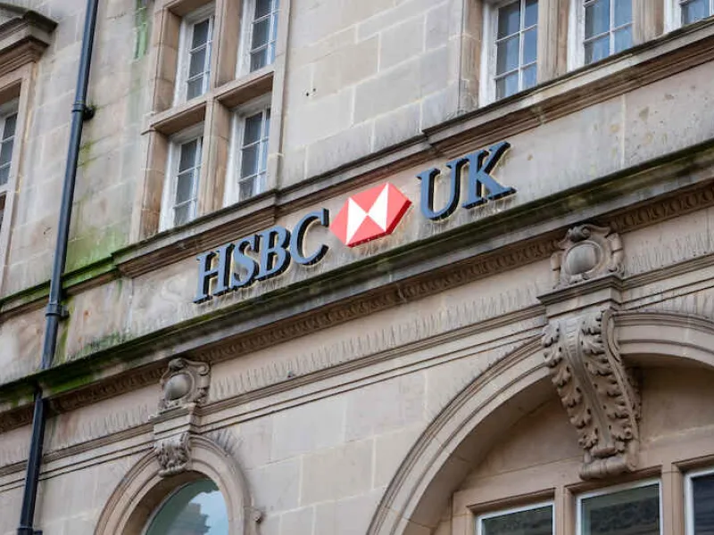 hsbc-and-natwest-poised-to-increase-mortgage-rates-1-1634223252QwM65