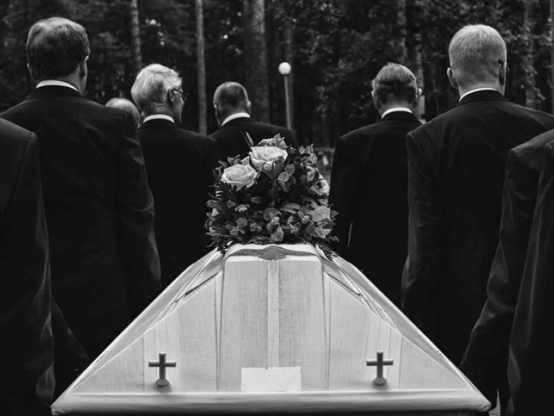 funeral-costs-16494315909z8VT.jpg