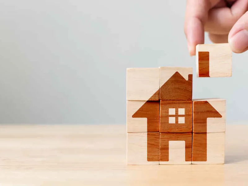 50-year-mortgages-could-mean-homeowners-pay-500k-in-interest-1658187762MEsea.jpg